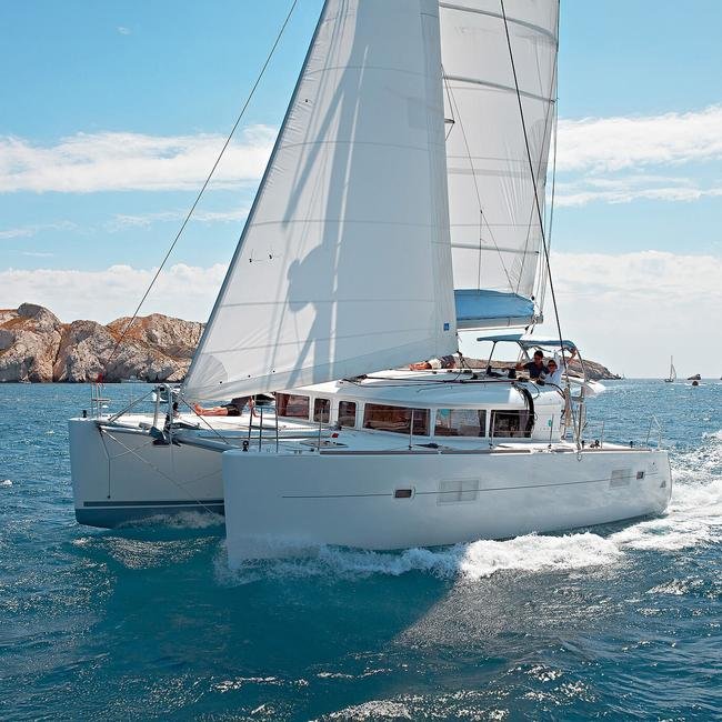 Exclusive Yacht wedding ceremony in Phuket on luxury boat in Andaman Sea