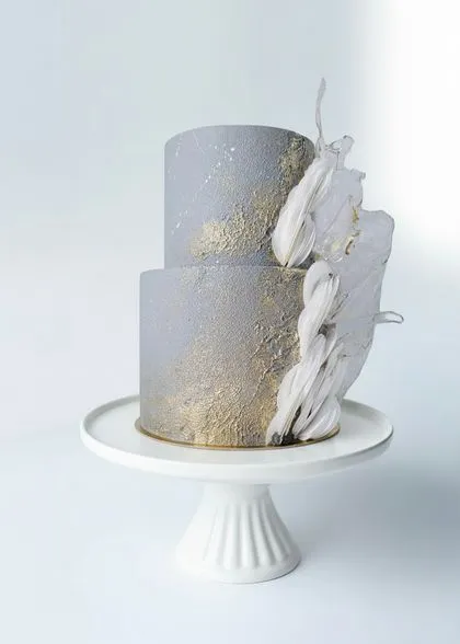 Elegant custom wedding cake for destination wedding in Phuket with floral decorations