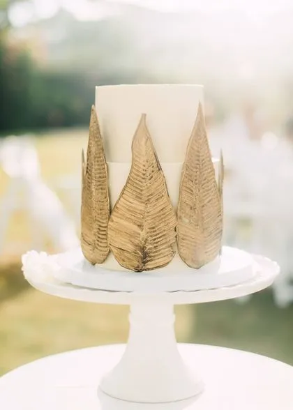 Stunning custom wedding cake for luxury wedding in Phuket with intricate details