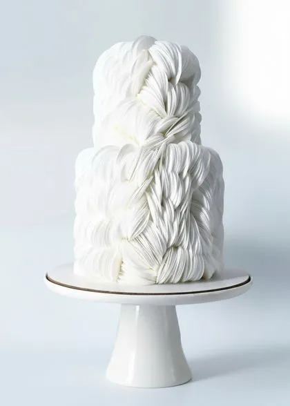 Charming custom wedding cake for intimate Beach wedding in Phuket