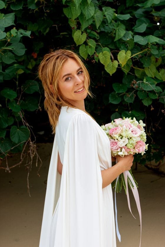 Wedding dress rental Phuket - elegant white wedding gown