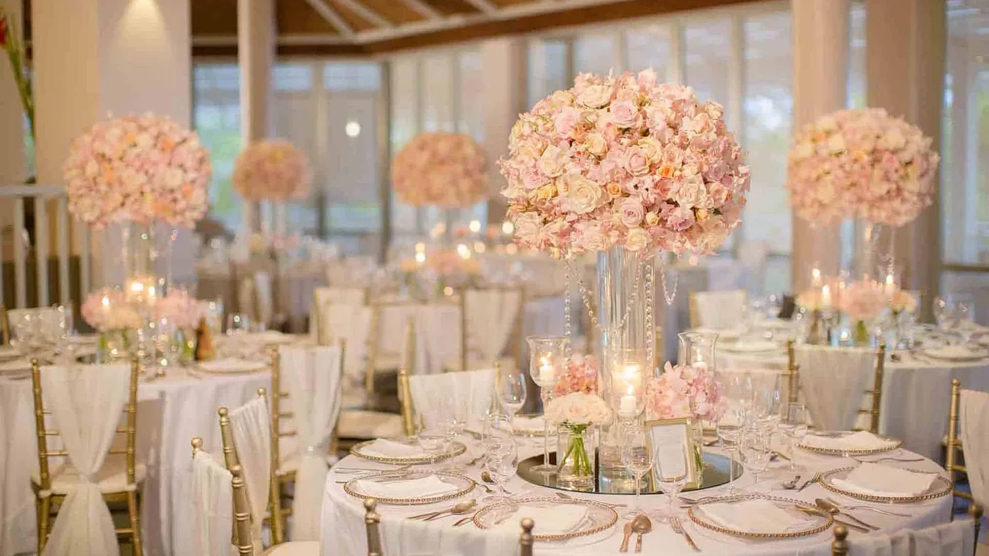 Panoramic terrace wedding in Phuket
