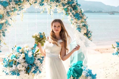 Turquoise classic floral wedding arch, Phuket — photo 21