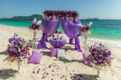 Purple geometric bamboo wedding arch, Margarita and Oleg, Phuket — photo 4