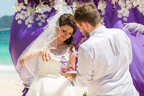 Purple geometric bamboo wedding arch, Margarita and Oleg, Phuket — photo 17