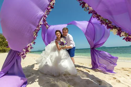 Purple geometric bamboo wedding arch, Margarita and Oleg, Phuket — photo 40