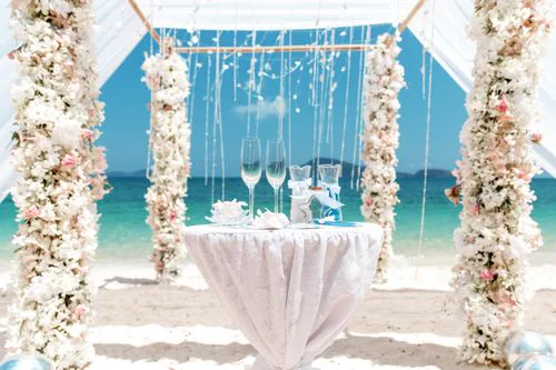 White and pink geometric bamboo wedding arch, Mihail and Tatyana, Phuket — photo 4