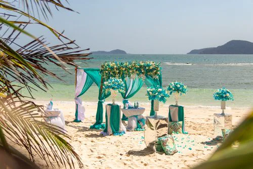 Turquoise geometric bamboo wedding arch, Natasha and Sergei, Phuket — photo 1