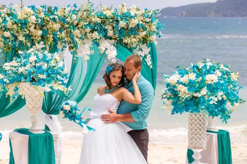 Turquoise geometric bamboo wedding arch, Natasha and Sergei, Phuket — photo 25