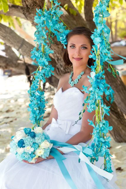 Turquoise geometric bamboo wedding arch, Natasha and Sergei, Phuket — photo 38