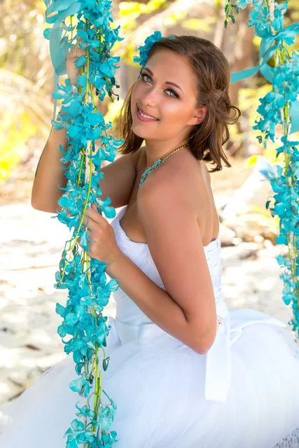 Turquoise geometric bamboo wedding arch, Natasha and Sergei, Phuket — photo 39