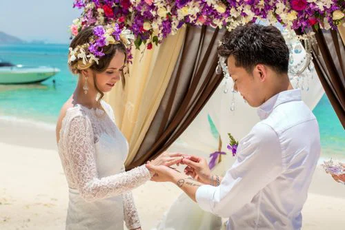 Purple geometric bamboo wedding arch, Dasha and Pako, Phuket — photo 8