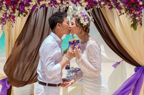 Purple geometric bamboo wedding arch, Dasha and Pako, Phuket — photo 19