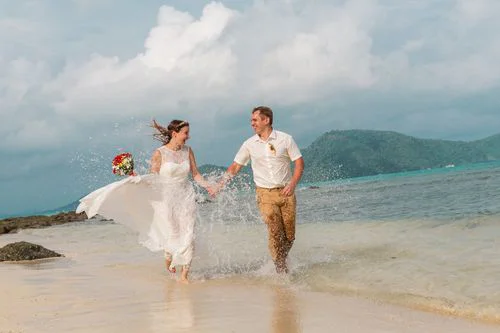 Red geometric wedding arch in Phuket — Anya and Anton, Phuket — photo 45