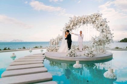 Geometric Arch with White — full coverage — Phuket wedding decoration