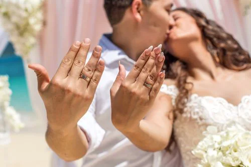 Pink geometric wedding arch, Anzhelika and Artur, Phuket — photo 15