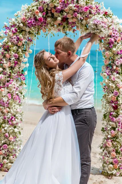 Pink classic floral wedding arch, Ulyana and Andrei, Phuket — photo 20