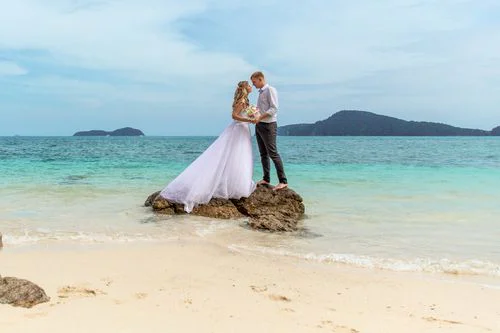 Pink classic floral wedding arch, Ulyana and Andrei, Phuket — photo 29
