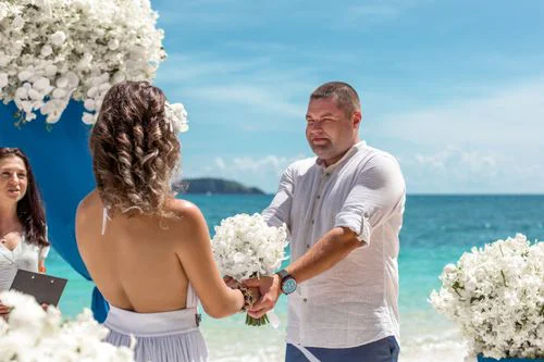Blue geometric bamboo wedding arch, Phuket — photo 5