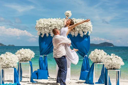 Blue geometric bamboo wedding arch, Phuket — photo 16