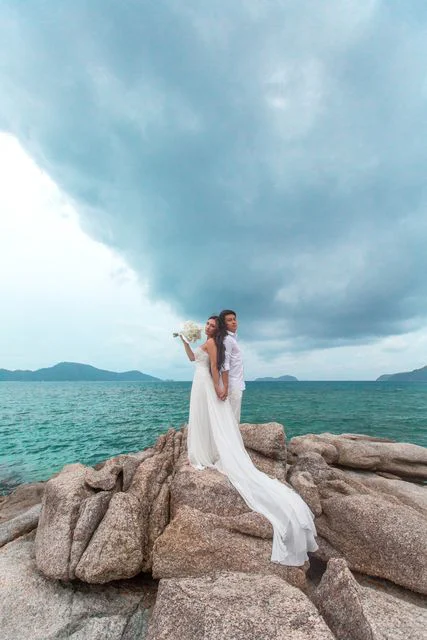 White classic floral wedding arch, Kristina and Dima, Phuket — photo 37