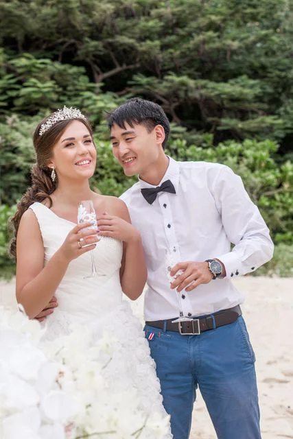 White round floral wedding arch, Kristina and Lesha, Phuket — photo 21