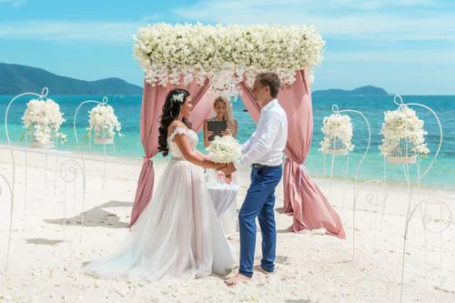 Pink geometric bamboo wedding arch, Natasha and Venya, Phuket — photo 9