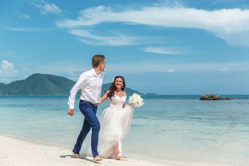 Pink geometric bamboo wedding arch, Natasha and Venya, Phuket — photo 44