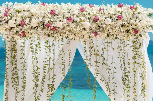 Green geometric bamboo wedding arch, Ina and Tautvydas, Phuket — photo 4