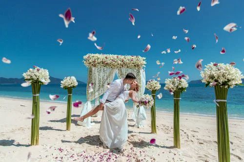 Green geometric bamboo wedding arch, Ina and Tautvydas, Phuket — photo 21