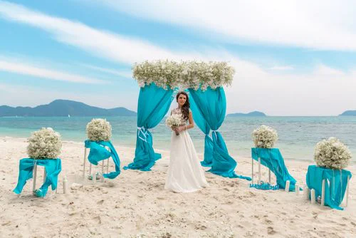 Turquoise geometric bamboo wedding arch, Marina and Andrei, Phuket — photo 21