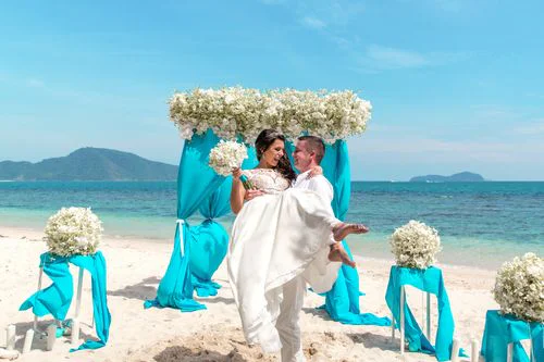 Turquoise geometric bamboo wedding arch, Marina and Andrei, Phuket — photo 36