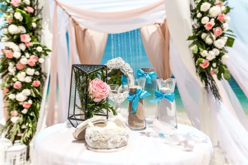 Cream and green geometric bamboo wedding arch, Vika and Valentin, Phuket — photo 3