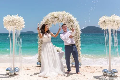 White classic floral wedding arch, Katya and Sasha, Phuket — photo 18