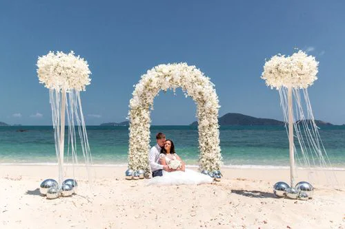 White classic floral wedding arch, Katya and Sasha, Phuket — photo 45