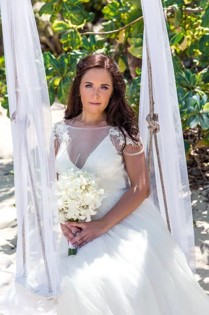 White classic floral wedding arch, Katya and Sasha, Phuket — photo 47