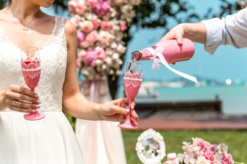 Pink classic floral wedding arch, Vika and Vitya, Phuket — photo 9
