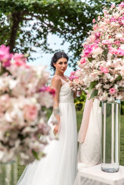 Pink classic floral wedding arch, Vika and Vitya, Phuket — photo 17
