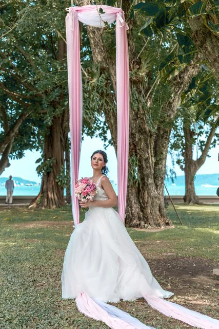 Pink classic floral wedding arch, Vika and Vitya, Phuket — photo 19
