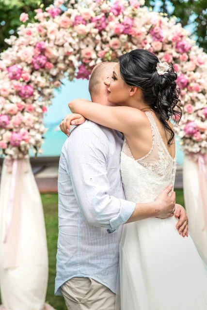 Pink classic floral wedding arch, Vika and Vitya, Phuket — photo 23