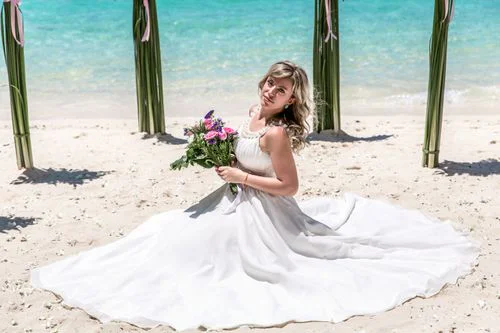 Green classic floral wedding arch, Phuket — photo 21