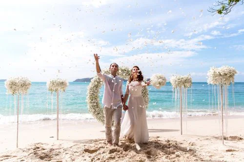 White round floral wedding arch, Valya and Tolya, Phuket — photo 17