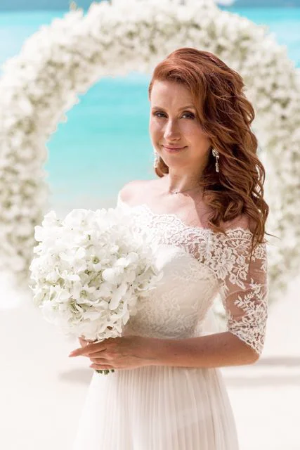 White round floral wedding arch, Valya and Tolya, Phuket — photo 19