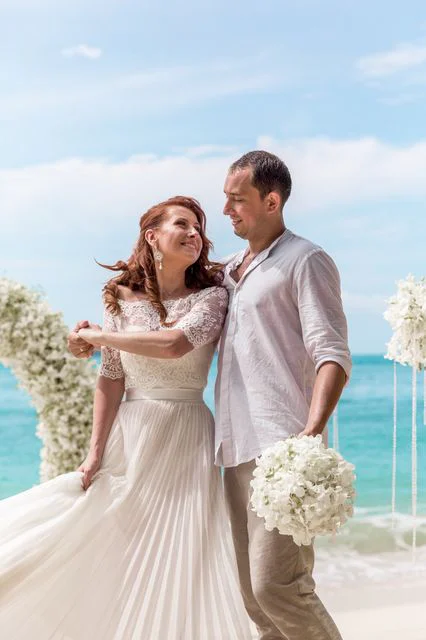 White round floral wedding arch, Valya and Tolya, Phuket — photo 23