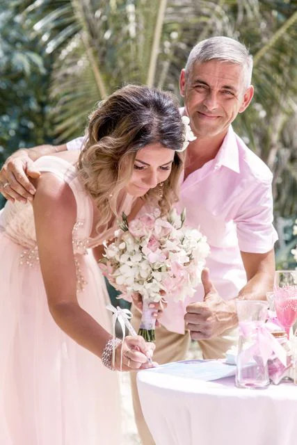 Pink geometric wedding arch, Misha and Larisa, Phuket — photo 10