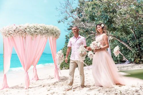 Pink geometric wedding arch, Misha and Larisa, Phuket — photo 24