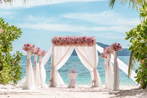 Pink and fuchsia geometric bamboo wedding arch, Phuket — photo 1