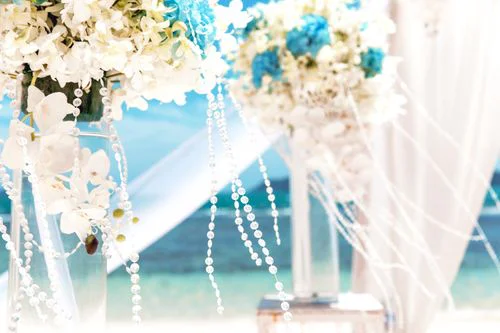 White and turquoise geometric bamboo wedding arch in Phuket — Mariya and Maksim, Phuket — photo 3