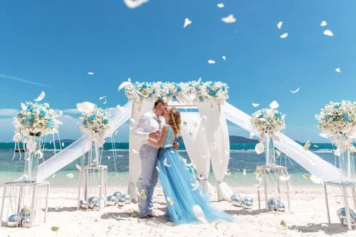 White and turquoise geometric bamboo wedding arch in Phuket — Mariya and Maksim, Phuket — photo 23