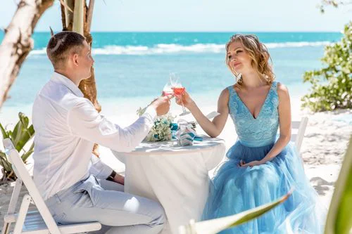 White and turquoise geometric bamboo wedding arch in Phuket — Mariya and Maksim, Phuket — photo 27